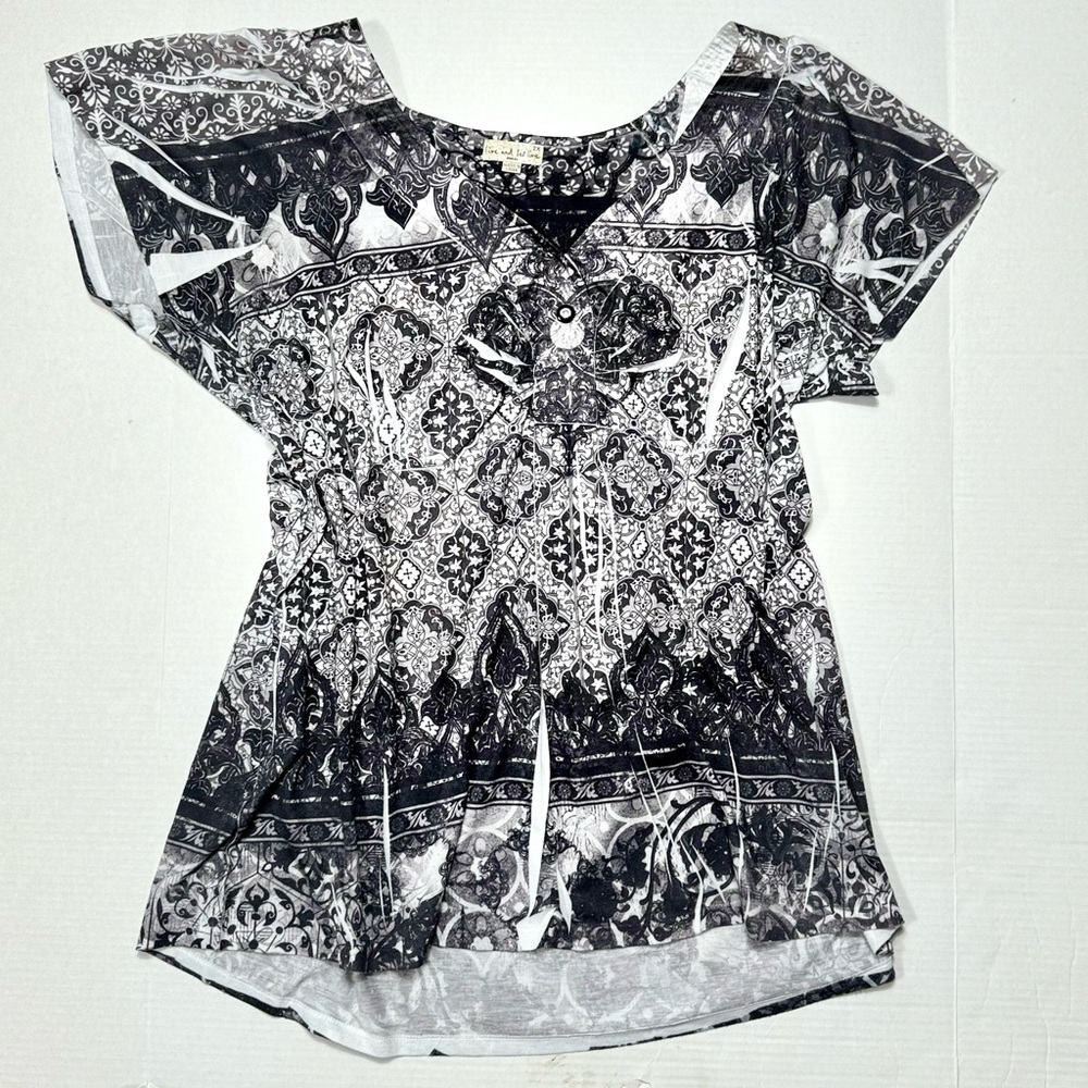 LAST CHANCE Live and Let Live sublimated tunic